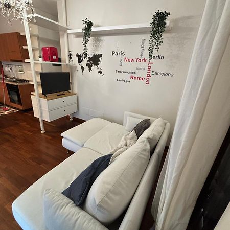 Michelangelo Apartment Pescara Bagian luar foto