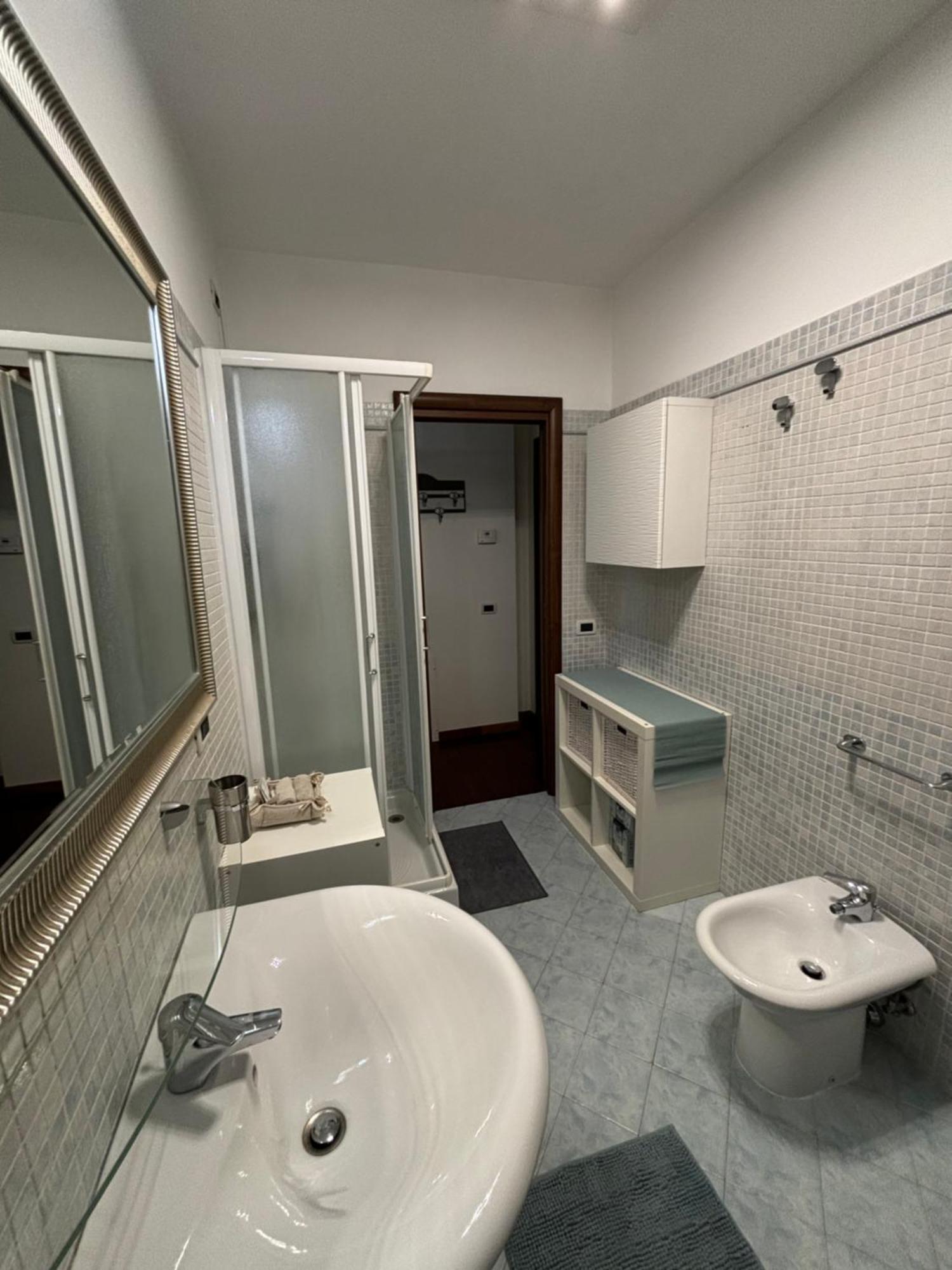 Michelangelo Apartment Pescara Bagian luar foto