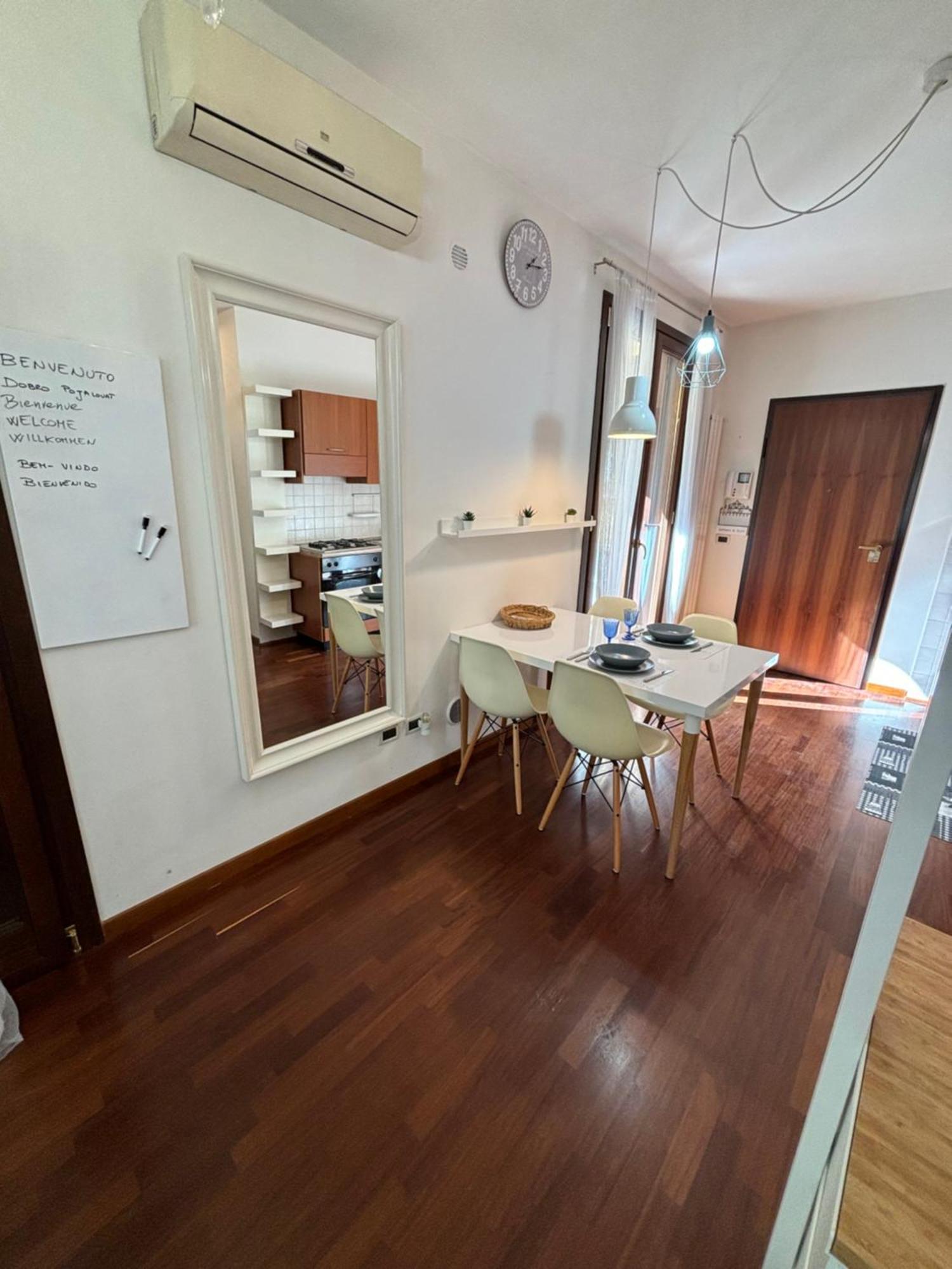 Michelangelo Apartment Pescara Bagian luar foto
