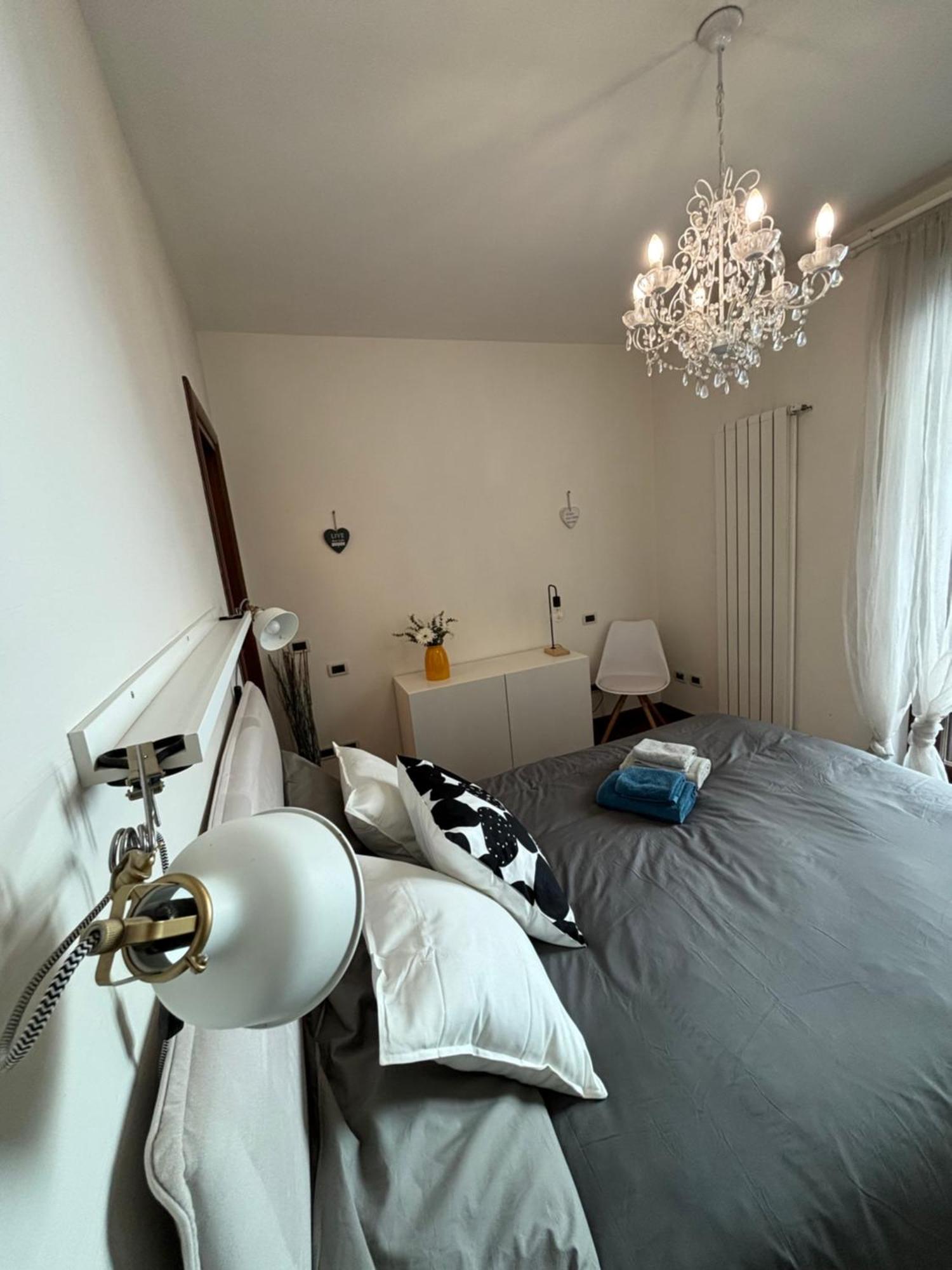 Michelangelo Apartment Pescara Bagian luar foto