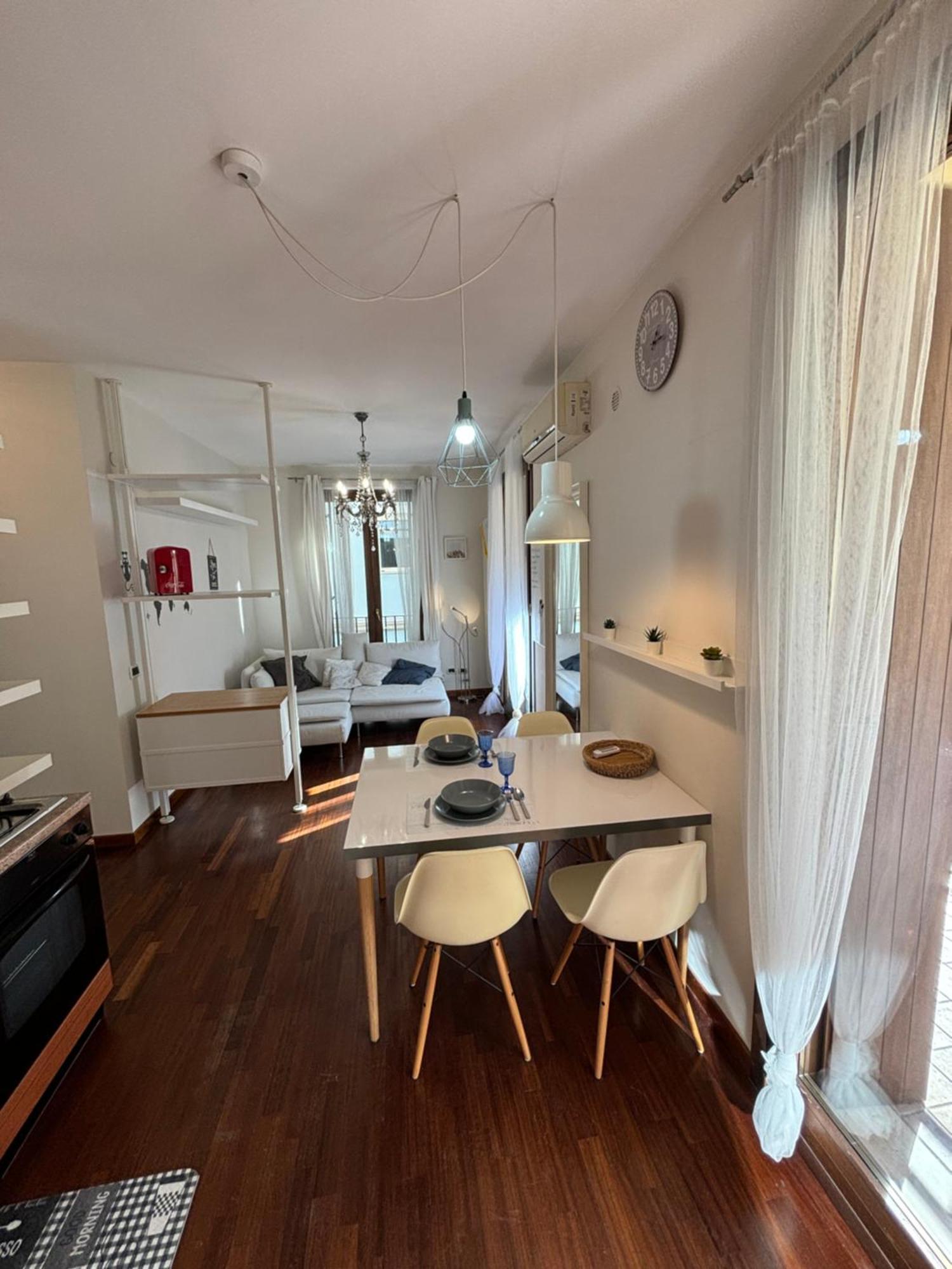 Michelangelo Apartment Pescara Bagian luar foto